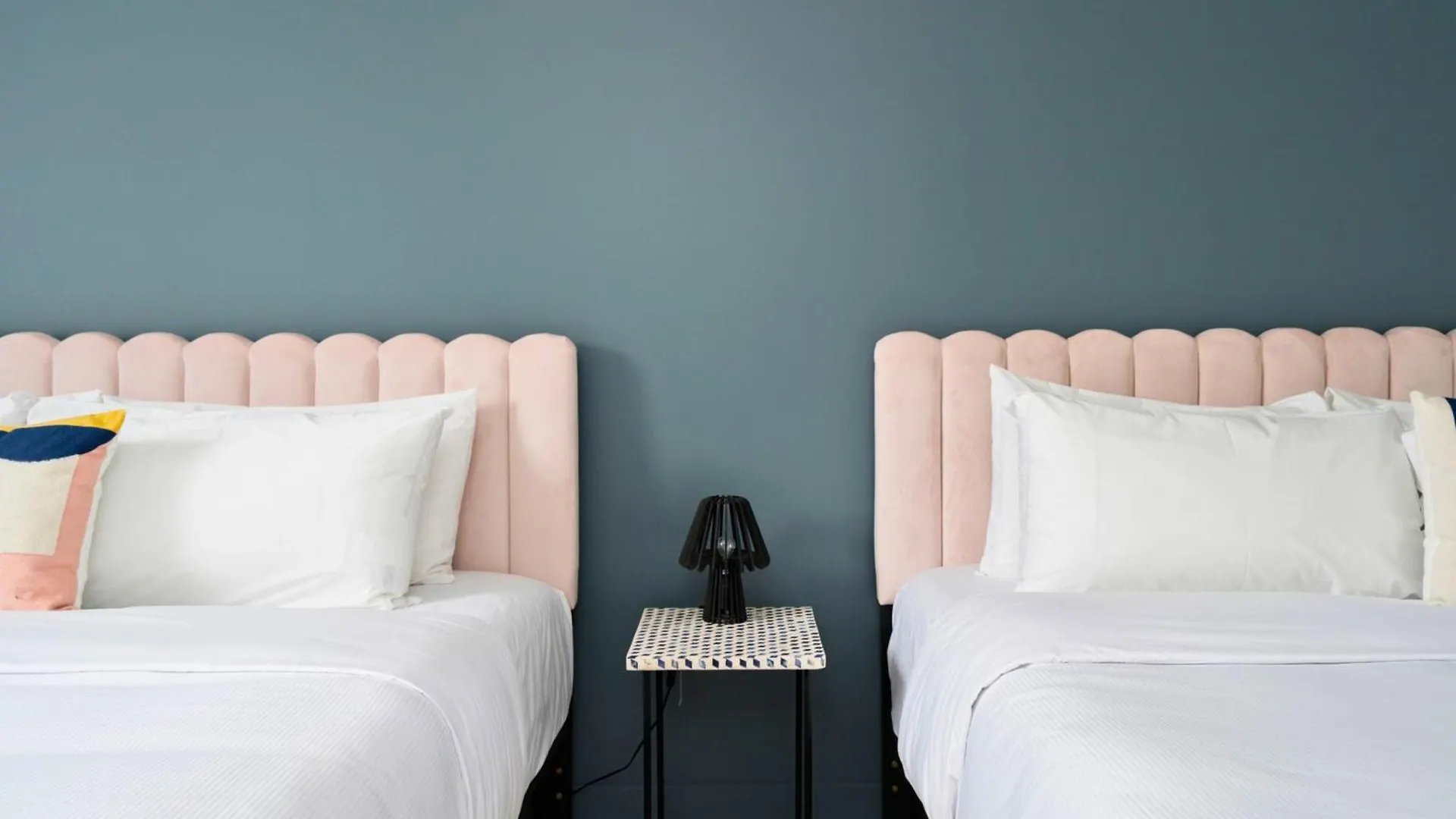 Clouds Lofts - Quartier Latin Aparthotel Montreal Canada