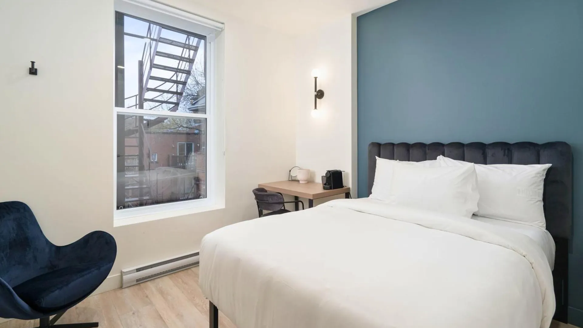 Clouds Lofts - Quartier Latin Aparthotel Montreal