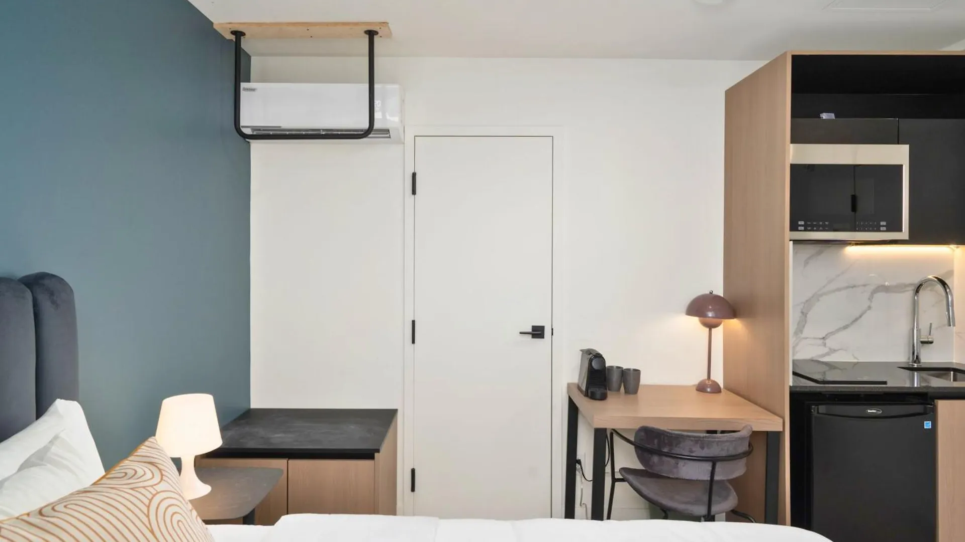 Clouds Lofts - Quartier Latin Aparthotel Montreal